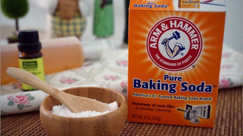 Sử dụng baking soda giúp làm sạch răng