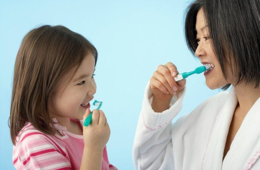 Valis Dental Shares: The Right Way to Take Care of Your Teeth Every Day